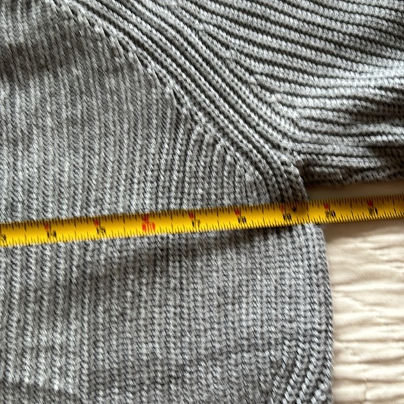 LL Bean Rib Knit Sweater - Picture 4 of 9